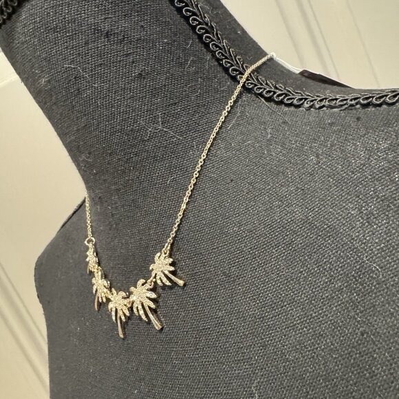 Lilly Pulitzer Dainty Goldtone Palm Tree CZ Short Statement Necklace 16" NEW - Picture 8 of 11
